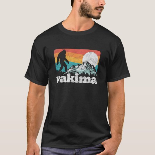 Yakima Washington Bigfoot Mountains Retro Distress T-shirt (Voorkant)