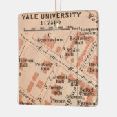 Yale University Kaartornament Keramisch Ornament (Links)