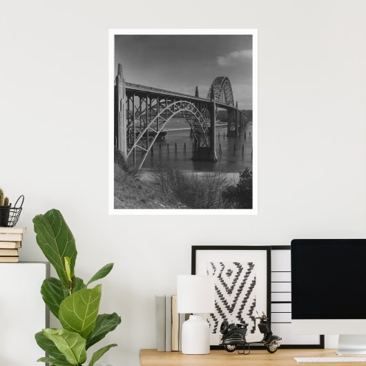 Yaquina Bay Bridge in Newport, Oregon  Poster (Thuiskantoor)