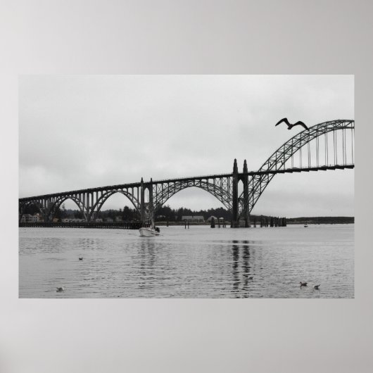 Yaquina Bay Bridge in zwart-wit Poster (Voorkant)