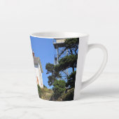 Yaquina Bay Lighthouse, Newport, Oregon Latte Mok (Rechts)