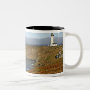 Yaquina Head Lighthouse in Newport Oregon Tweekleurige Koffiemok
