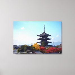 Yasaka Pagode die over Kyoto Japan Tempel waakt Canvas Afdruk