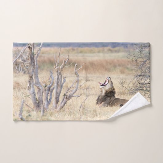 Yawning lion bad handdoek (Handdoek)
