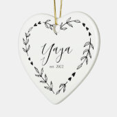 Yaya Jaar Oost. Kerstakeramische versiering Keramisch Ornament (Links)