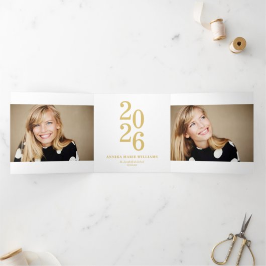 Year of the Graduate Multi Photo Drieluik Aankondiging (Binnen)