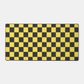 Yellow and black checkerboard pattern bureaumat (Voorkant)