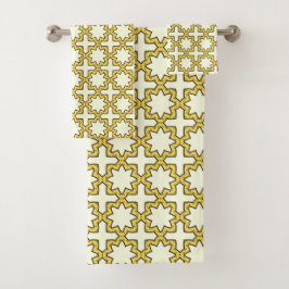 Yellow and brown geometric patterned bad handdoek