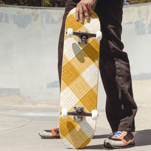 Yellow and White Bold Checkered Plaid Design  Persoonlijk Skateboard