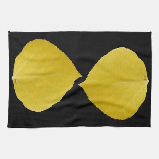 Yellow Aspen Leaf #5 Theedoek (Horizontaal)