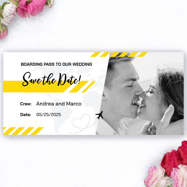 Yellow Beach Boarding Pass Bruiloft Save the Date (Yellow Beach Boarding Pass Wedding Save the Date)