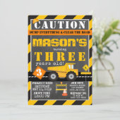 Yellow Black Construction Zone Dump Truck Party Kaart (Staand voorkant)