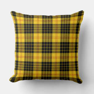 Yellow Black Plaid Decorator Sierkussen