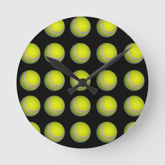 Yellow Black Tennis Ball Pattern; Ronde Klok (Voorkant)
