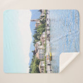 YELLOW BOAT DOCKED NEAR BUILDING SHERPA DEKEN (Voorkant (horizontaal))