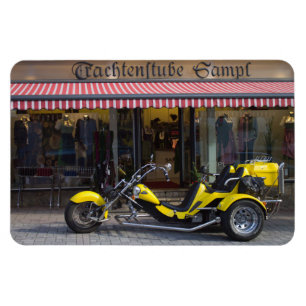 Yellow Boom Trike Magneet