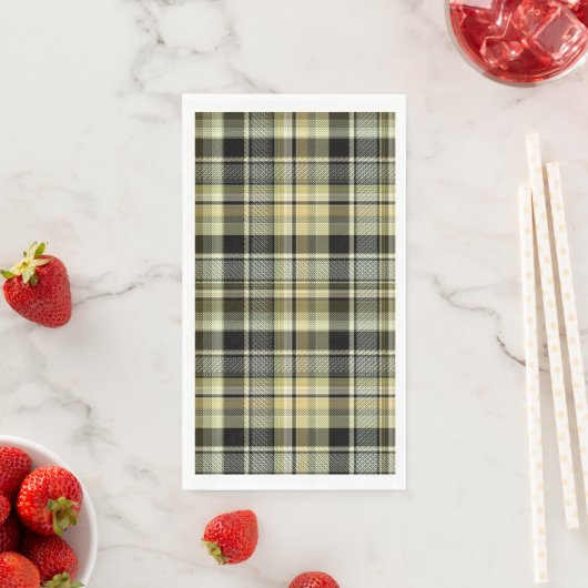 Yellow-brown tartan plaid. servet (Insitu)