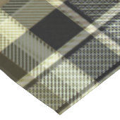 Yellow-brown tartan plaid.  tafelkleed (Gekanteld)