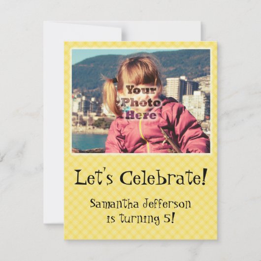 Yellow Check Cute Photo Birthday Party Invitations Kaart (Voorkant)