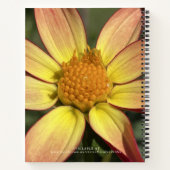 Yellow Dahlia Customizable Spiral Notebook Notitieboek (Achterkant)