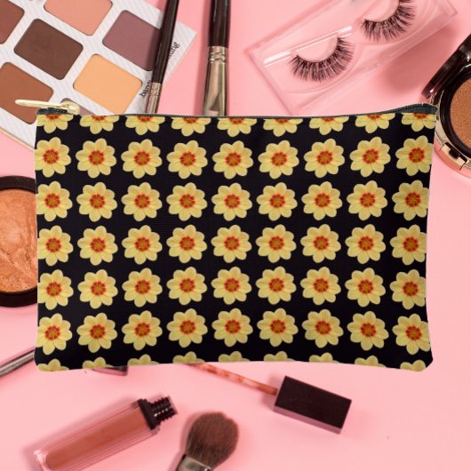 Yellow Dahlia Floral Pattern op Black Etui