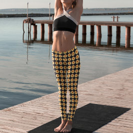 Yellow Dahlia Floral Pattern op Black Leggings