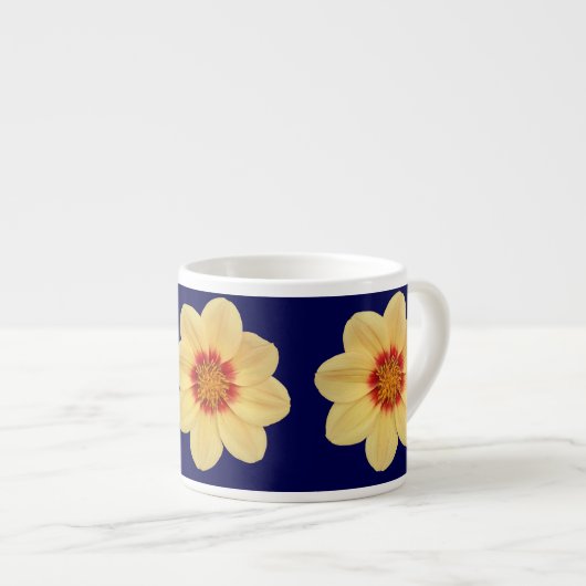 Yellow Dahlia Floral Pattern op Blue Espresso Kop (Voorkant rechts)