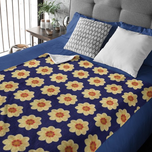 Yellow Dahlia Floral Pattern op Blue Sherpa Deken