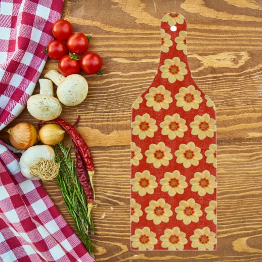 Yellow Dahlia Floral Pattern op Red Snijplank