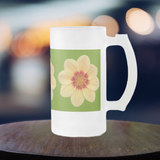 Yellow Dahlia Floral Pattern over Green Matglas Bierpul