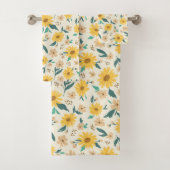 Yellow Daisy Flower Pattern Bad Handdoek (Insitu)