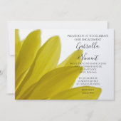Yellow Daisy Flower Petals Engagement Party Kaart (Voorkant)