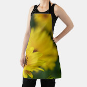 Yellow Daisy Heleniums overal print Schort (Insitu)