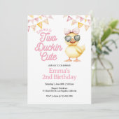 Yellow Duck Theme Two Duckin Schattige 2e verjaard Kaart (Staand voorkant)