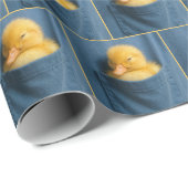 Yellow Duckling In a T-shirt Pocket Cadeaupapier (Rol Hoek)