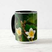 Yellow Frangipani Mok (Voorkant links)