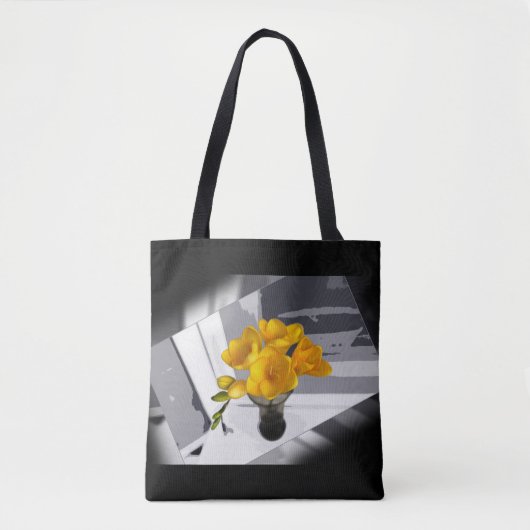 Yellow freesia tote bag (Voorkant)