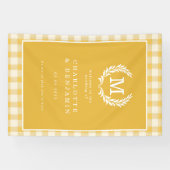 Yellow Gingham Monogram Crest Wedding Welkom Spandoek (Horizontaal)