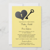 Yellow Heart Lock en Key Wedding Invite Kaart (Voorkant)