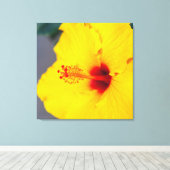 Yellow Hibiscus Canvas Afdruk (Insitu (Houten vloer))