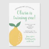 Yellow Lemon First Birthday die op een verjaardag  (Voorkant)