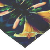 Yellow Lily Flower Abstract Art Korte Tafelloper (Hoek)