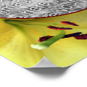 Yellow Lily Flower Up Close Creëer Uw eigen foto Poster (Hoek)
