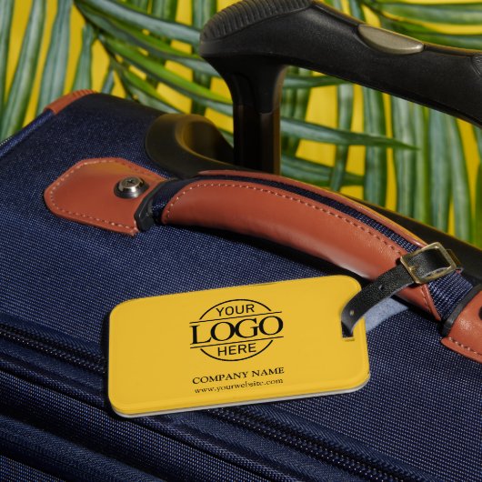 Yellow Modern Corporate Company Business Logo Bagagelabel (Voorkant Insitu 3)