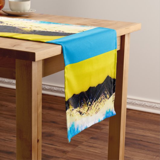 Yellow Mountain Table Runner Korte Tafelloper (Voorbeeld)