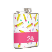 Yellow pencils and scrabbles on white heupfles (Rechts)