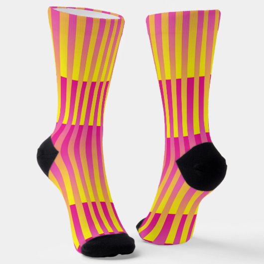 Yellow Pink Orange Striped Pattern Sokken (Gebogen)