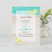 Yellow Plumeria Frangipani Tropical Beach Wedding Save The Date (Staand voorkant)
