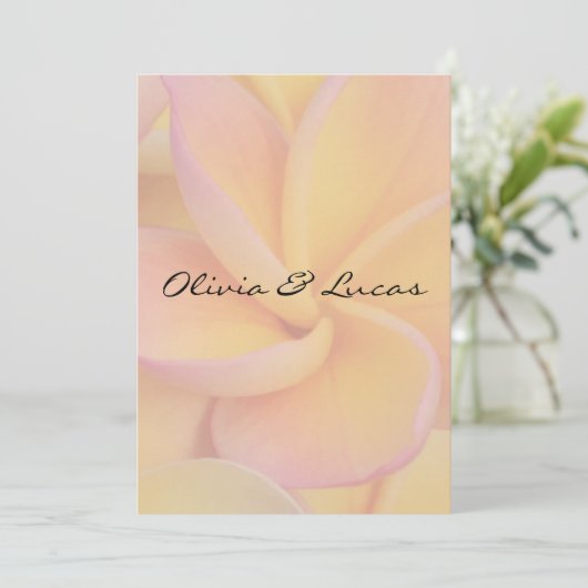 Yellow Plumeria Wedding Invitation Kaart (Staand voorkant)