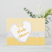 Yellow Polka Dot Lace Heart Baby shower Invitation Kaart (Staand voorkant)